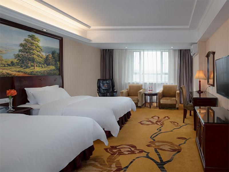 Vienna Hotel Dongguan Chang'An Mid Zhen'An Road Экстерьер фото